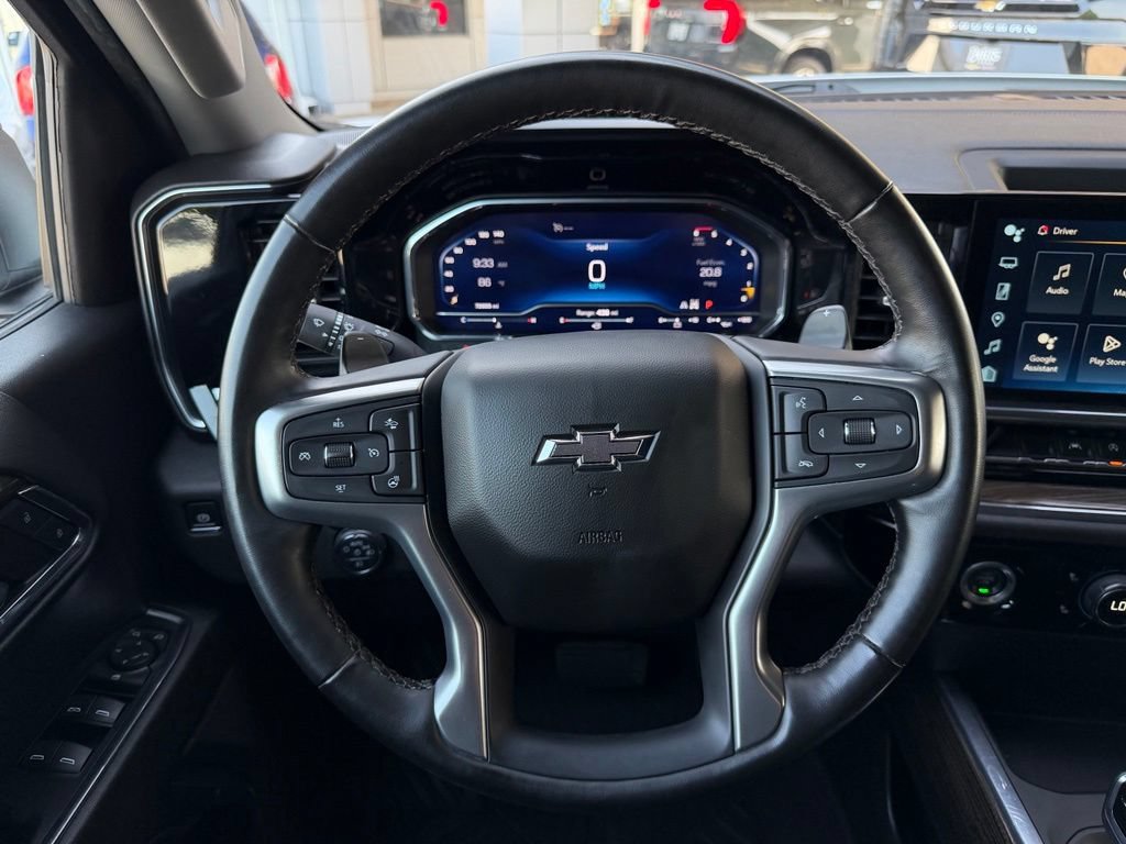 Used 2024 Chevrolet Silverado 1500 RST AWD/4WD image 19