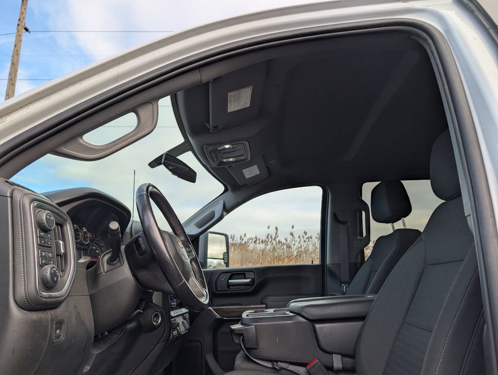 Used 2022 Chevrolet Silverado 2500 LT w/ Convenience Package image 10