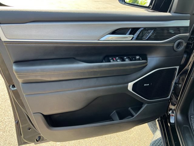 New 2026 Jeep Grand Wagoneer 4WD image 11