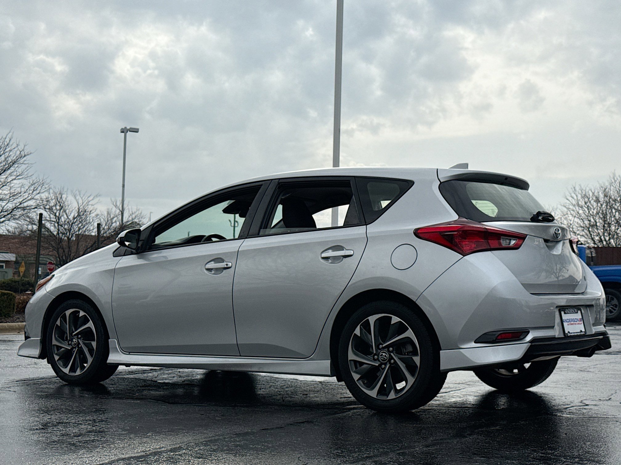 Used 2017 Toyota Corolla iM image 15