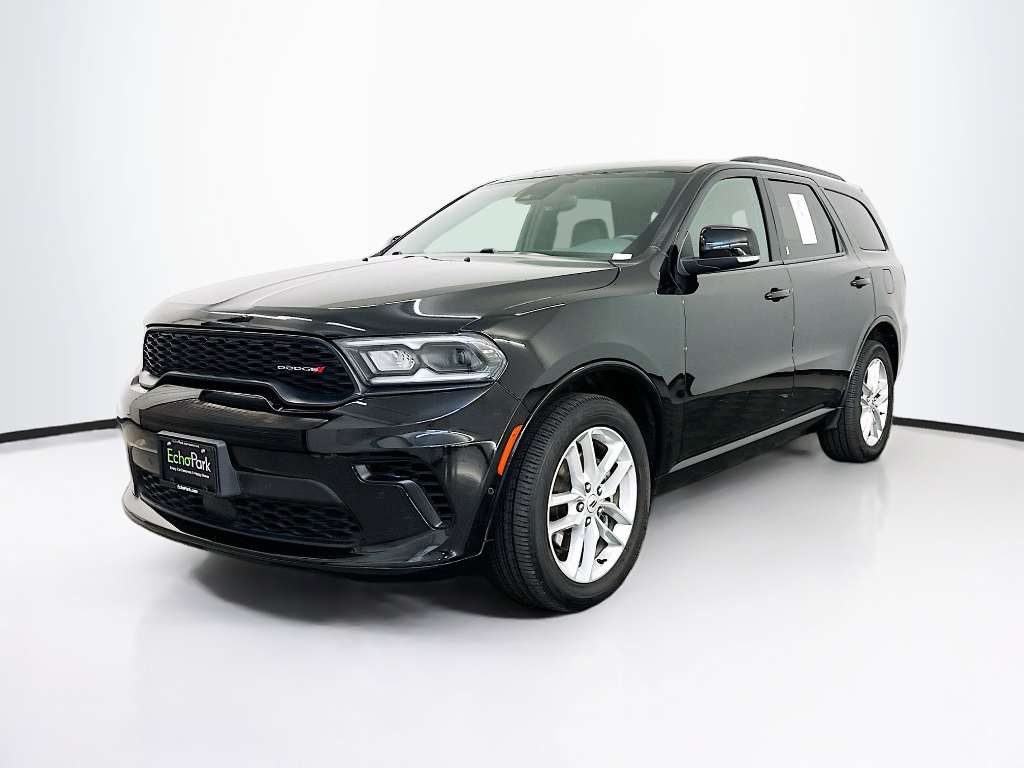 Used 2025 Dodge Durango GT image 3