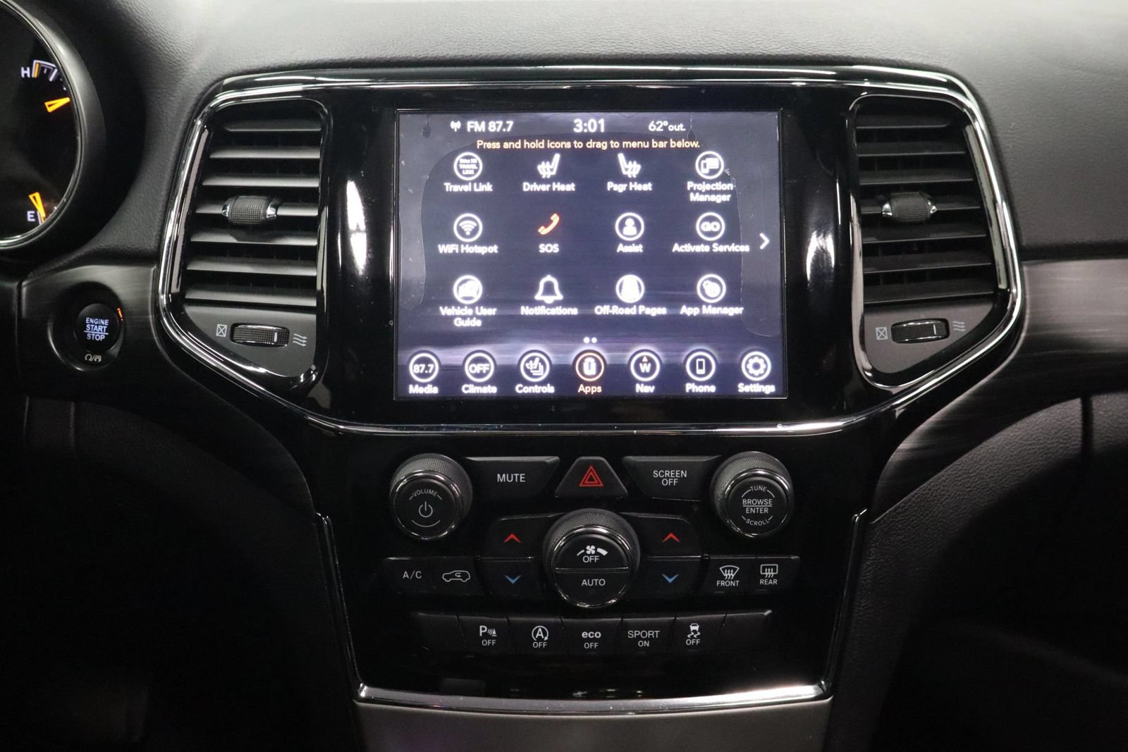 Used 2019 Jeep Grand Cherokee Altitude AWD/4WD image 27