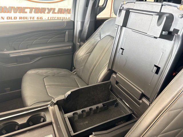 Used 2023 Ford Expedition Platinum image 38