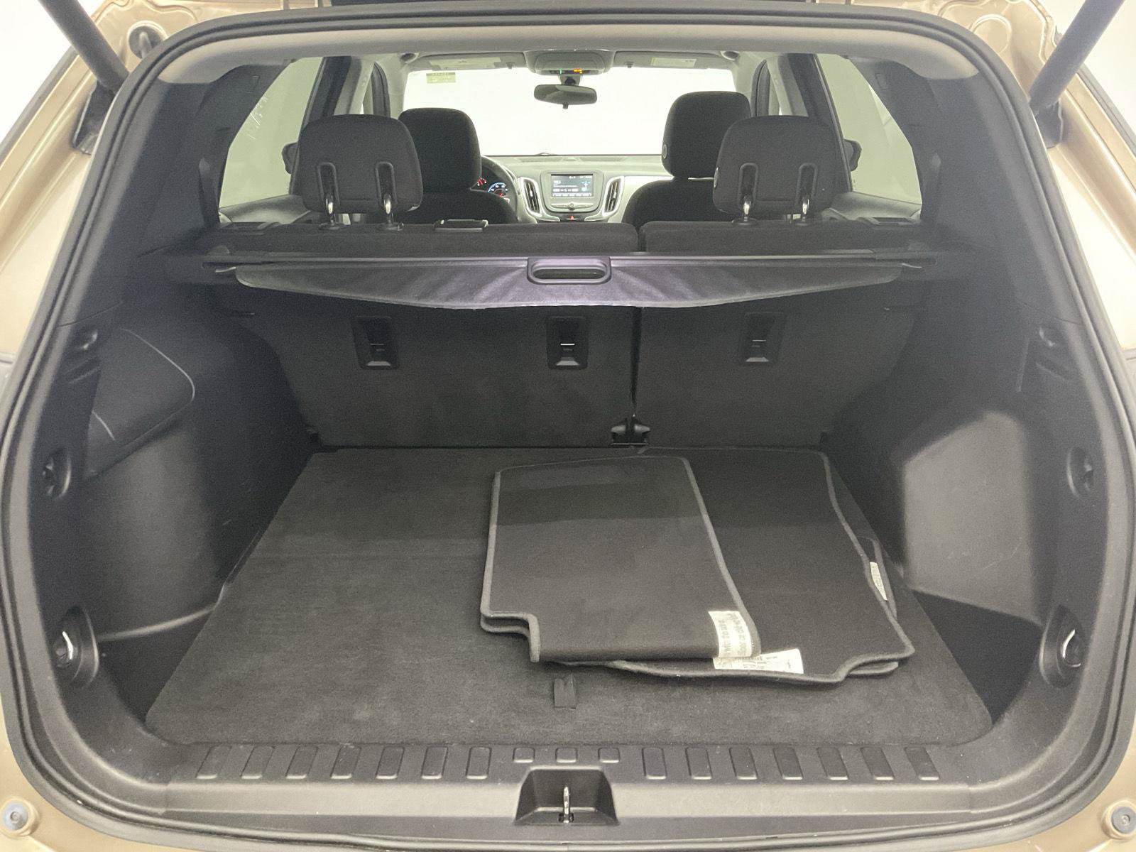 Used 2018 Chevrolet Equinox LT AWD/4WD image 26