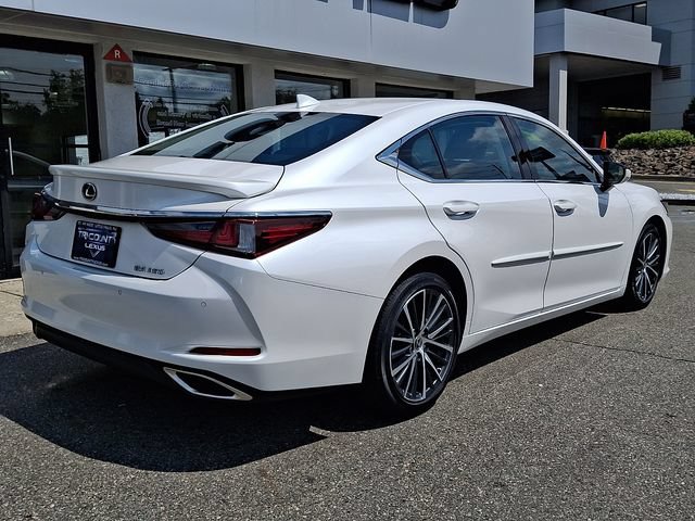 Certified 2022 Lexus ES 350 w/ Premium Package FWD image 6