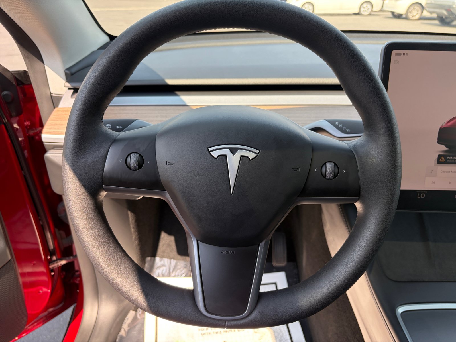 Used 2025 Tesla Model Y Long Range AWD/4WD image 9