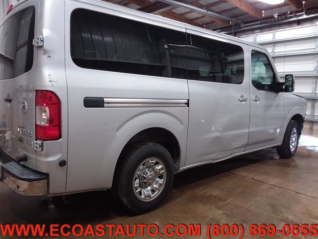 Used 2015 Nissan NV 3500 SL w/ Technology Package image 2