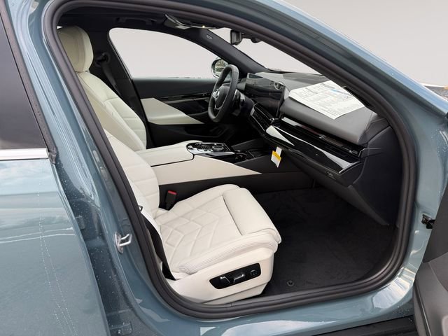 New 2026 BMW 530i xDrive image 15