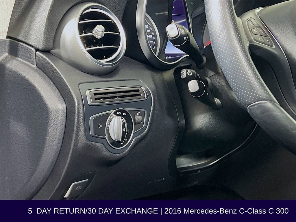 Used 2016 Mercedes-Benz C 300 4MATIC Sedan image 11