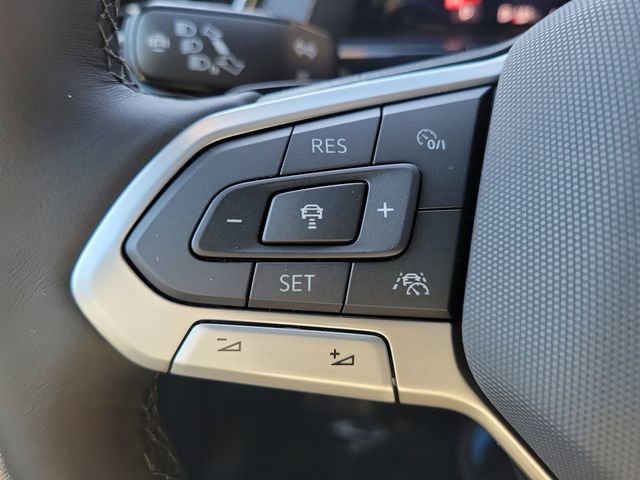 New 2026 Volkswagen Atlas Cross Sport SEL Premium R-Line AWD/4WD image 24