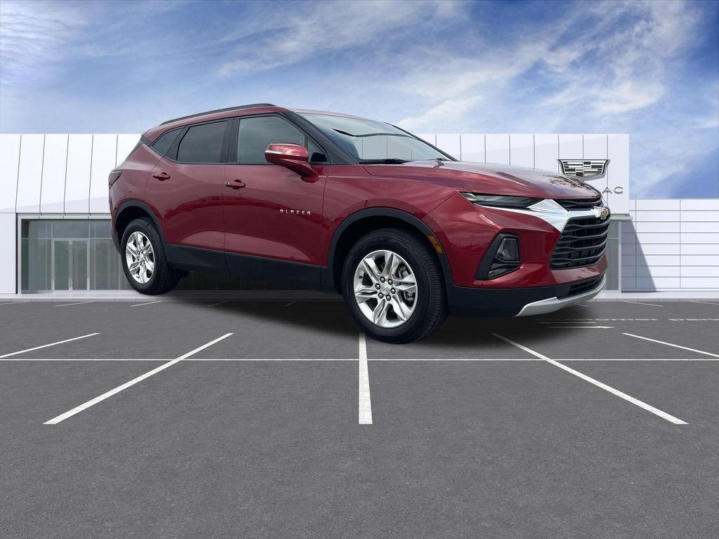 Used 2019 Chevrolet Blazer LT FWD image 2