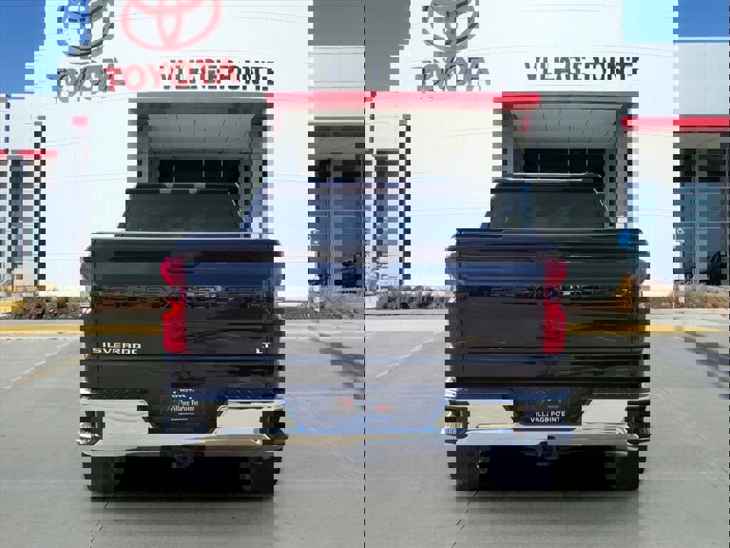 Used 2023 Chevrolet Silverado 1500 LT image 4