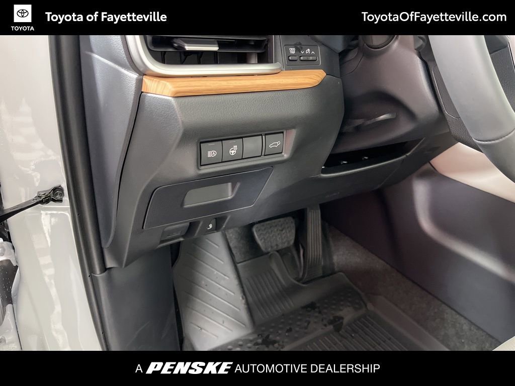 New 2026 Toyota Grand Highlander Platinum image 27