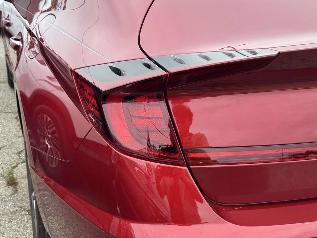 Used 2023 Hyundai Sonata SEL w/ Convenience Package FWD image 9