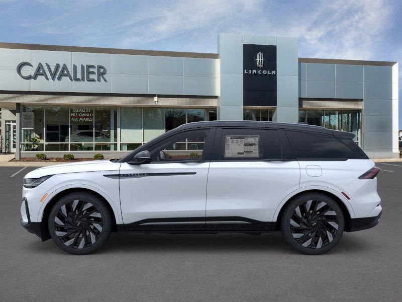 New 2026 Lincoln Nautilus Reserve AWD/4WD image 3