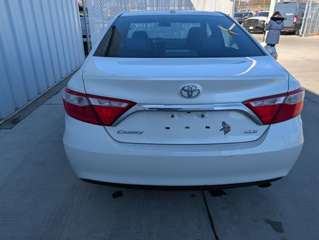 Used 2017 Toyota Camry XLE FWD image 15