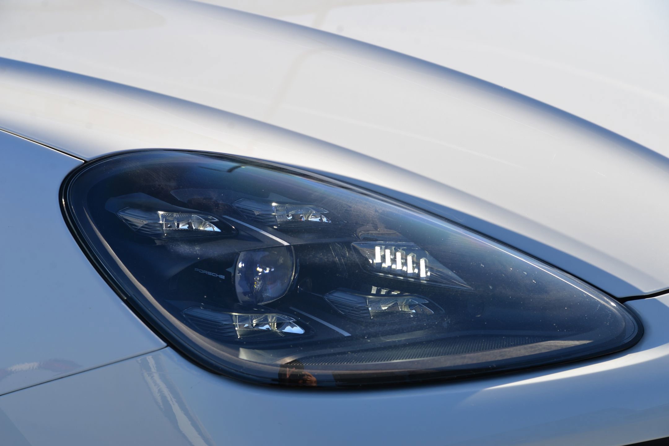 Certified 2023 Porsche Cayenne Platinum Edition image 11