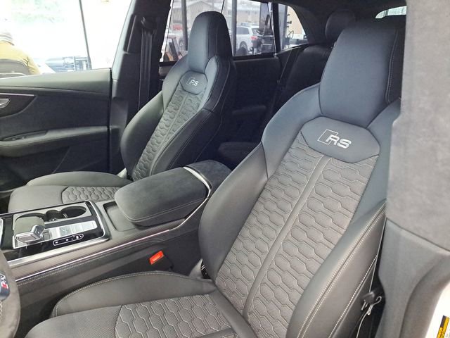 New 2026 Audi RS Q8 performance AWD/4WD image 5