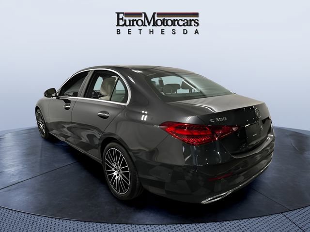 Used 2025 Mercedes-Benz C 300 4MATIC Sedan image 3