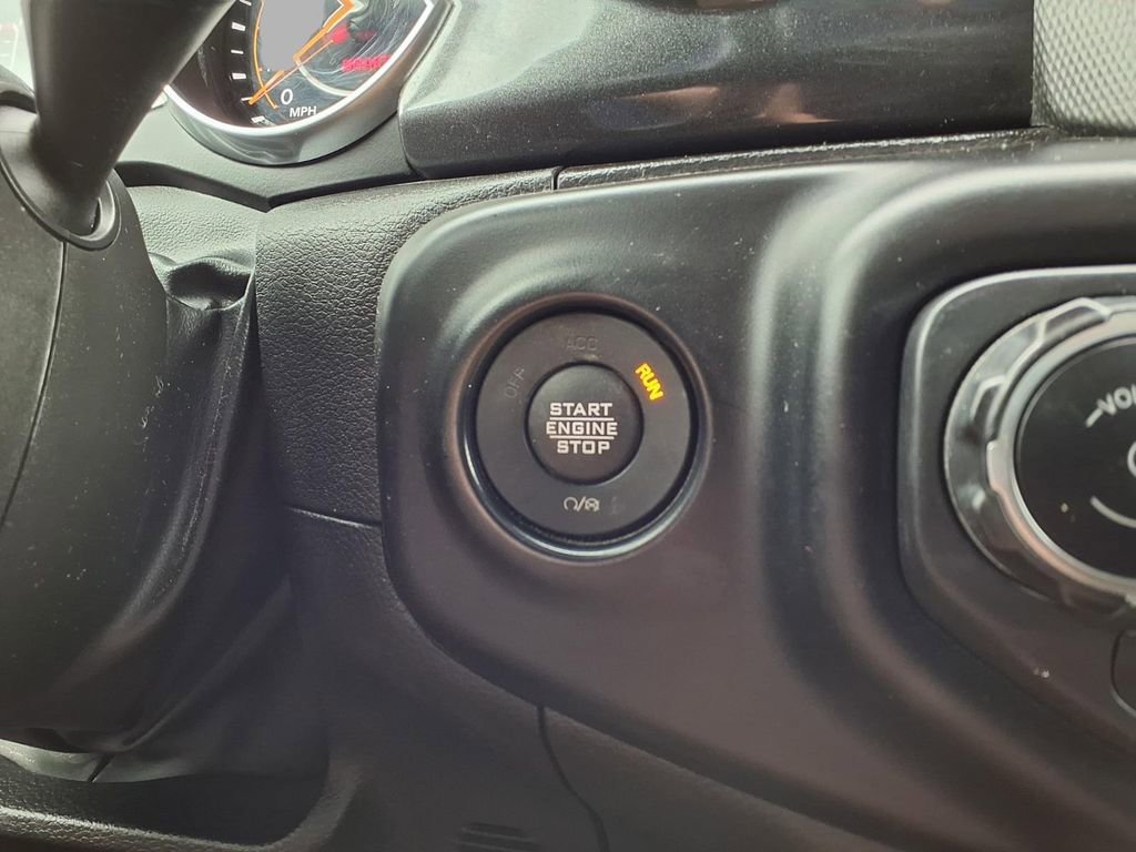 Certified 2021 Jeep Wrangler Unlimited Sport image 9