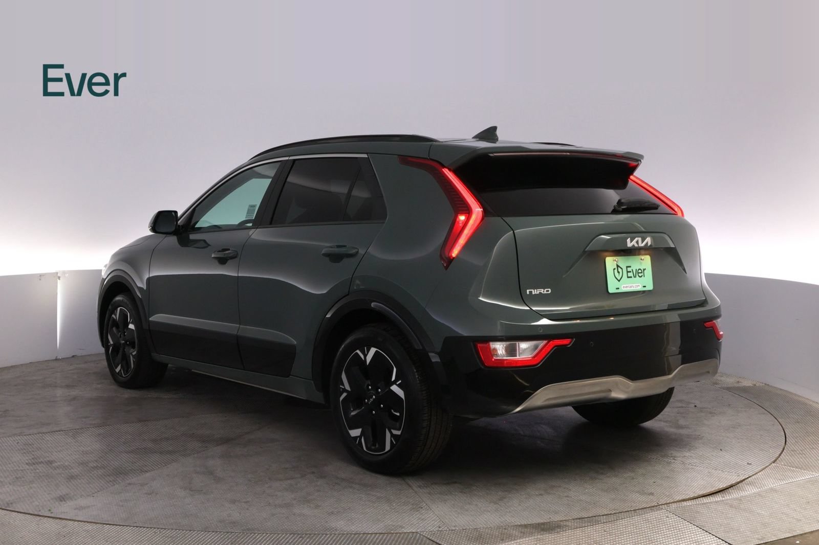 Used 2025 Kia Niro Wind FWD image 17