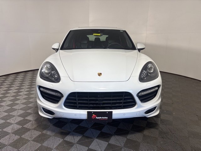 Used 2014 Porsche Cayenne GTS image 2