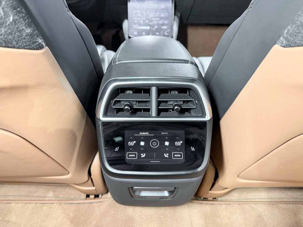 Used 2022 Lucid Air Grand Touring AWD/4WD image 23