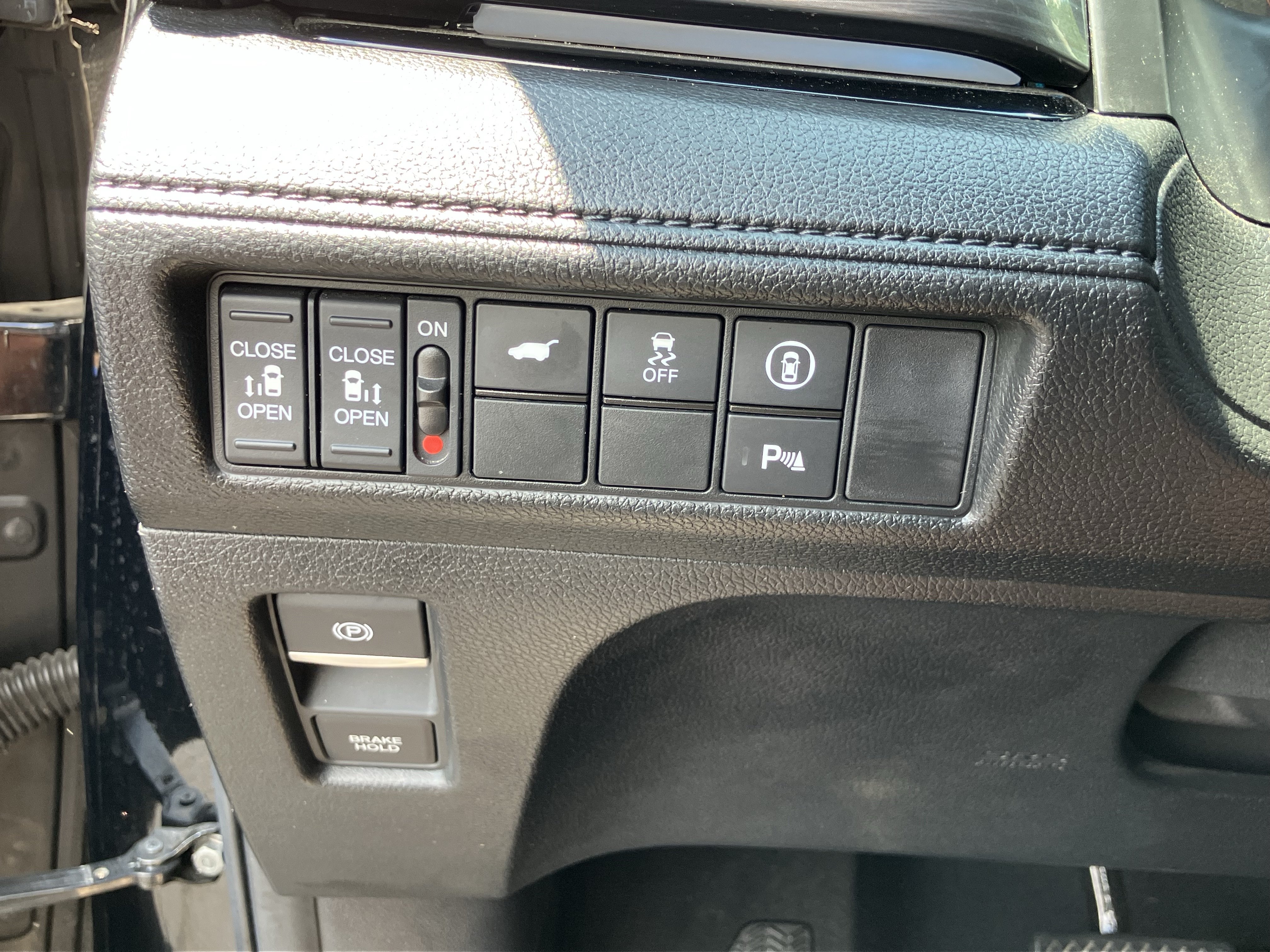 Used 2023 Honda Odyssey Elite image 18