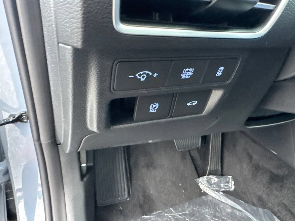 New 2026 Hyundai Sonata SEL FWD image 11