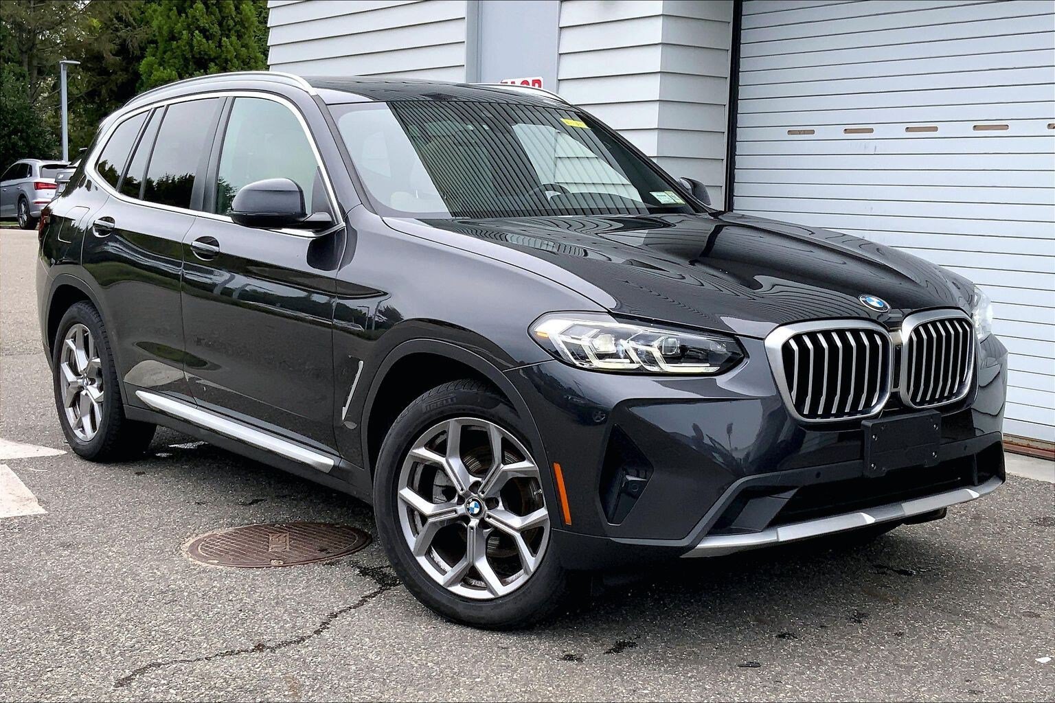 Used 2023 BMW X3 xDrive30i w/ Premium Package AWD/4WD image 9