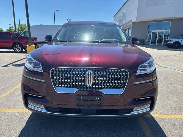 Used 2020 Lincoln Aviator Reserve w/ Equipment Group 202A AWD/4WD image 2