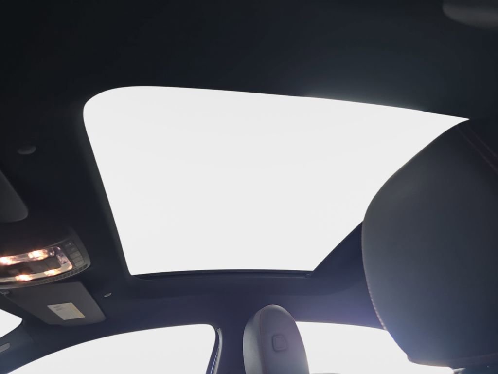 Used 2021 Mercedes-Benz A 220 image 28