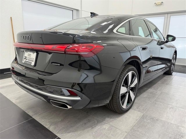 New 2025 Audi A5 2.0T Prestige image 2