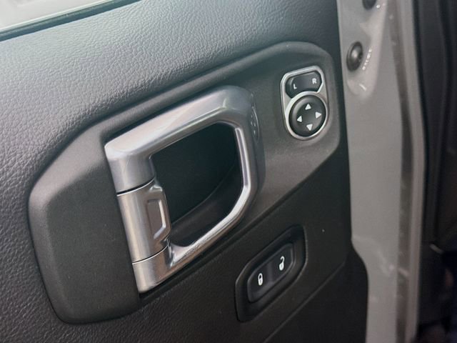 Used 2021 Jeep Wrangler Unlimited Sahara w/ Cold Weather Group image 18