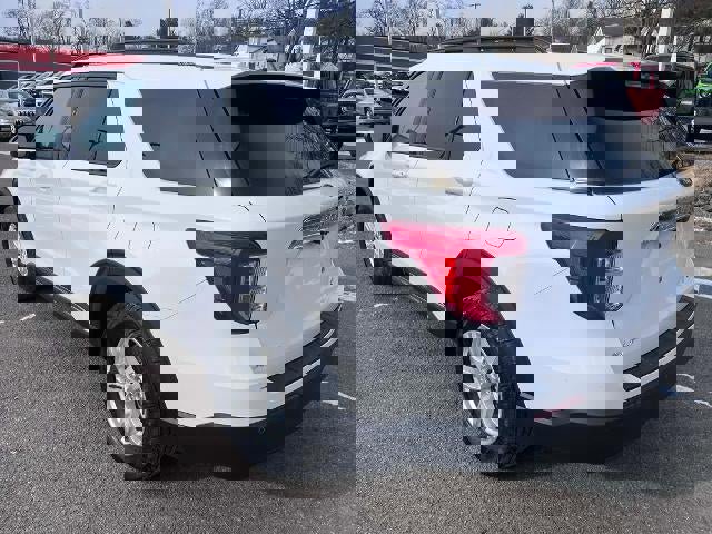 Used 2020 Ford Explorer XLT w/ Comfort Package image 14