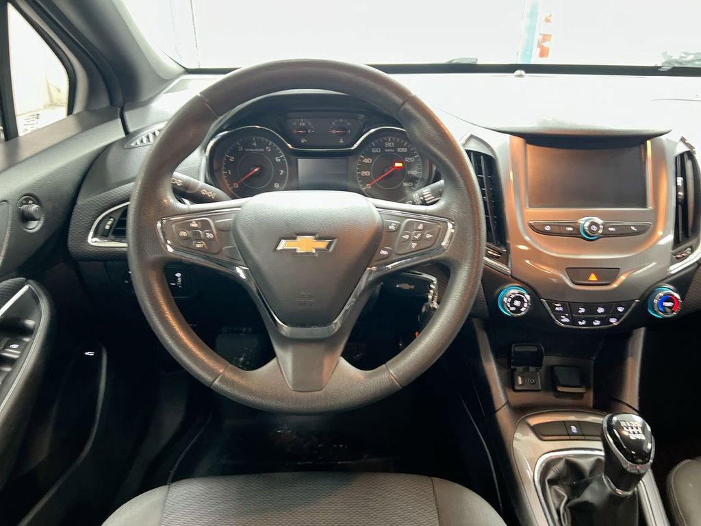Used 2016 Chevrolet Cruze LT w/ RS Package FWD image 11