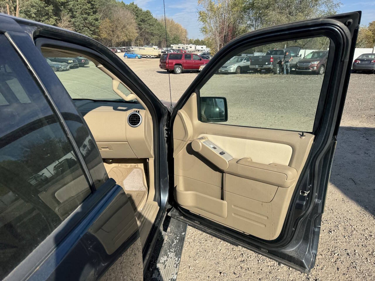 Used 2010 Mercury Mountaineer Premier AWD/4WD image 29