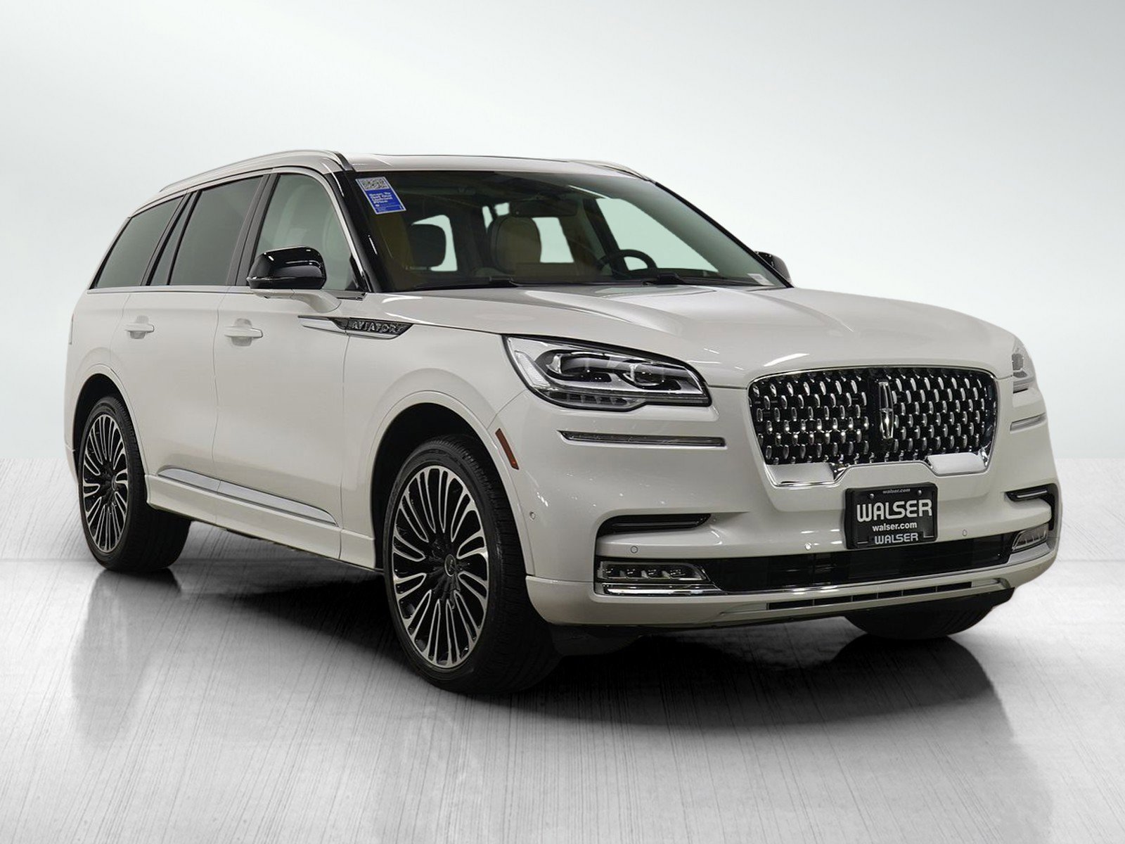 Used 2024 Lincoln Aviator Black Label image 7