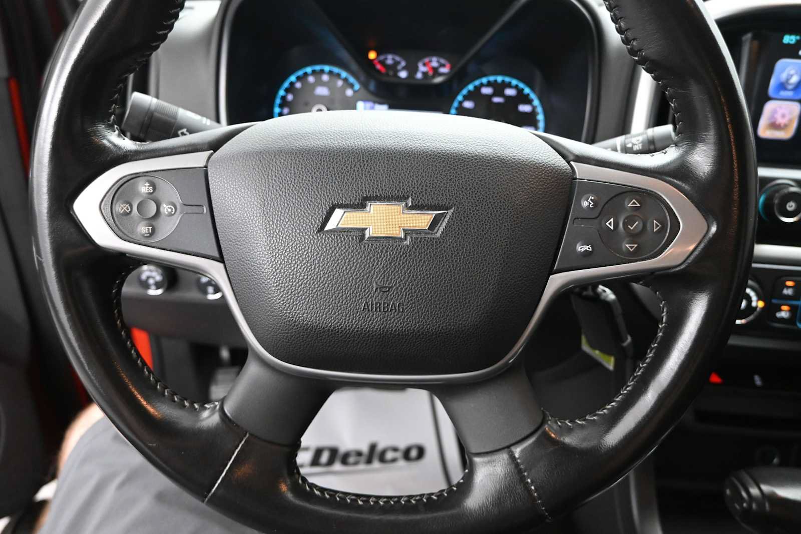 Used 2016 Chevrolet Colorado LT w/ LT Convenience Package AWD/4WD image 13