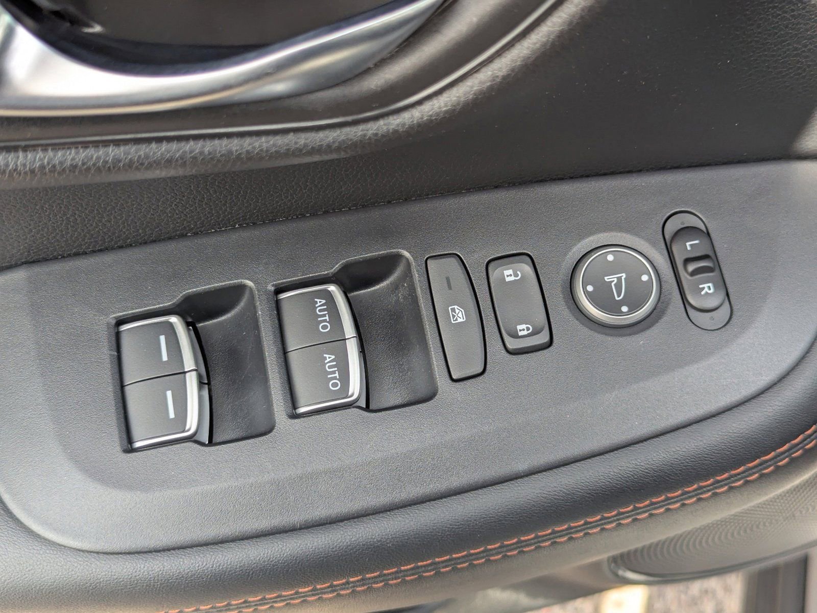 Used 2024 Honda HR-V Sport image 25