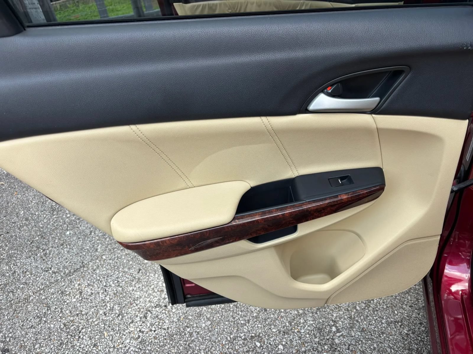Used 2010 Honda Crosstour EX-L image 23