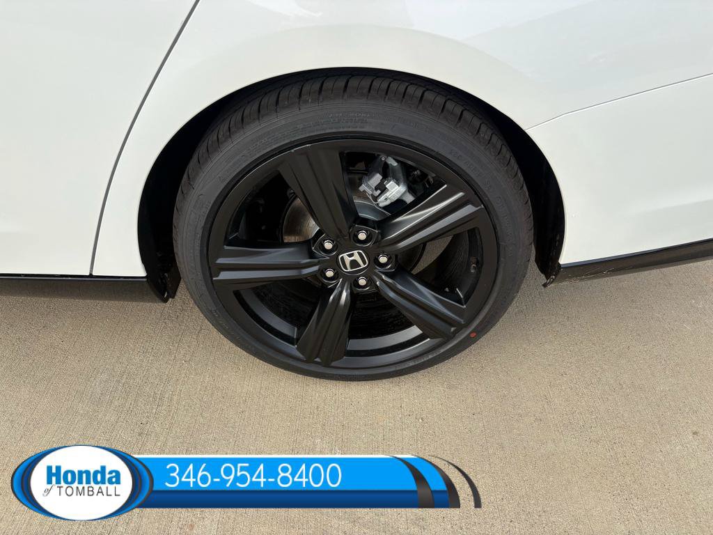 New 2026 Honda Accord Hybrid Sport-L FWD image 18