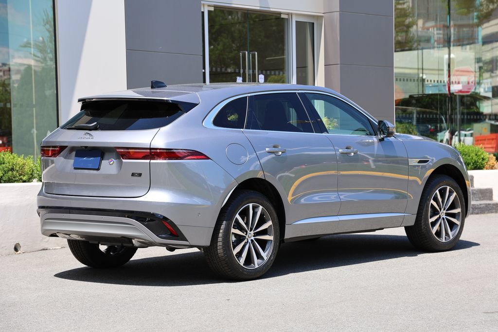New 2026 Jaguar F-PACE R-Dynamic S AWD/4WD image 4