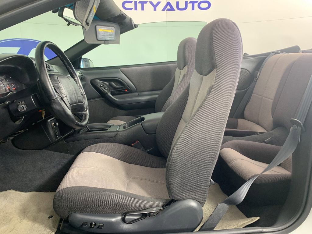 Used 1994 Chevrolet Camaro Z28 image 17