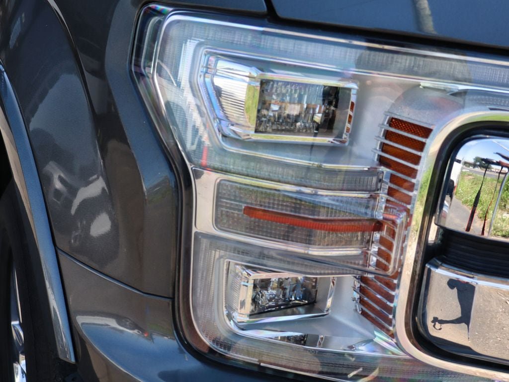 Used 2018 Ford F150 Lariat w/ Equipment Group 502A Luxury AWD/4WD image 10