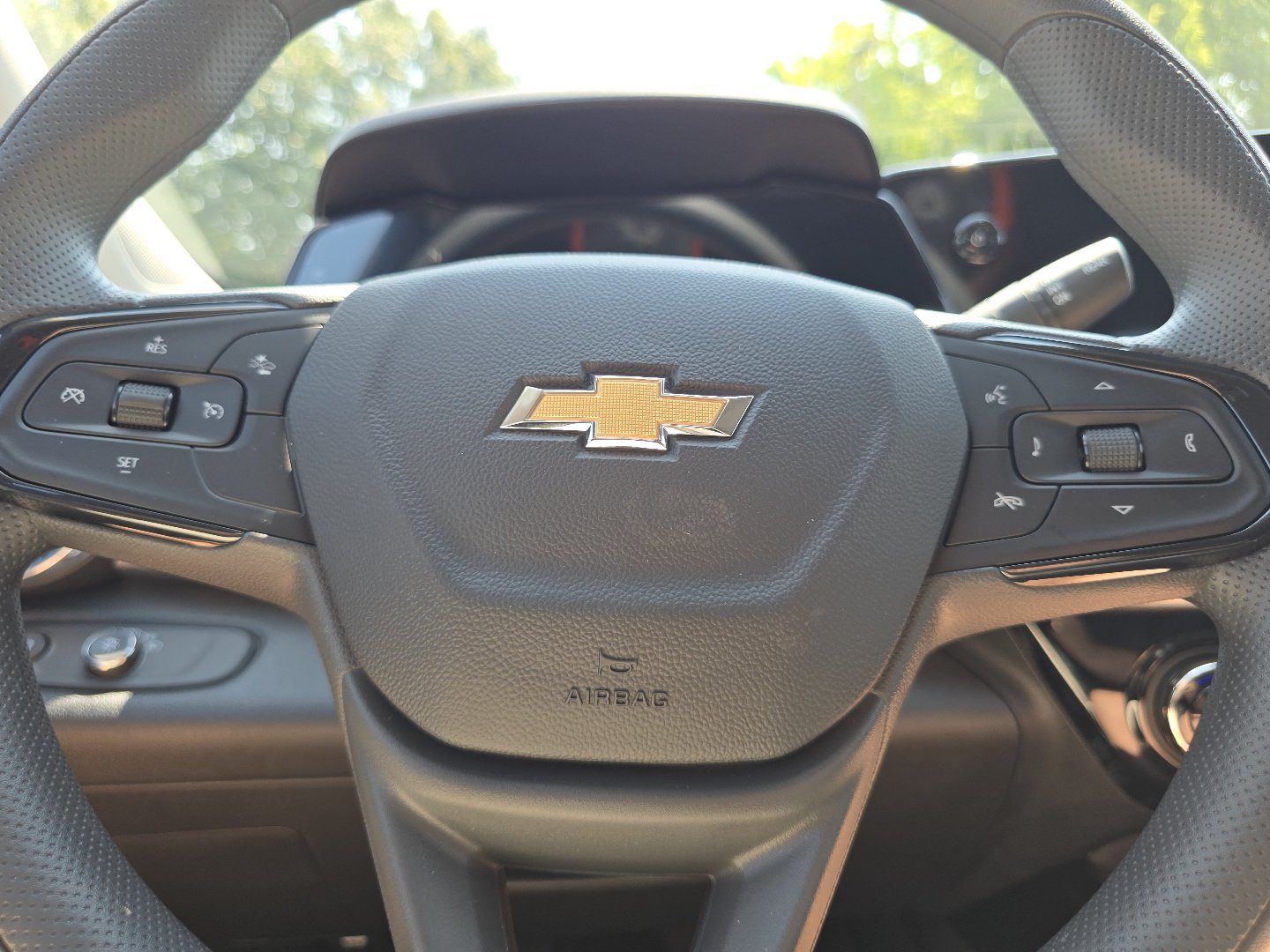 New 2026 Chevrolet Trax LT FWD image 17