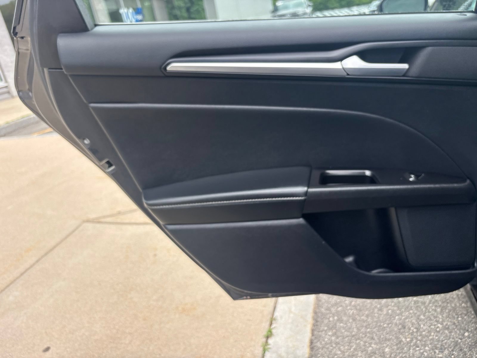Used 2019 Ford Fusion Energi Titanium FWD image 35