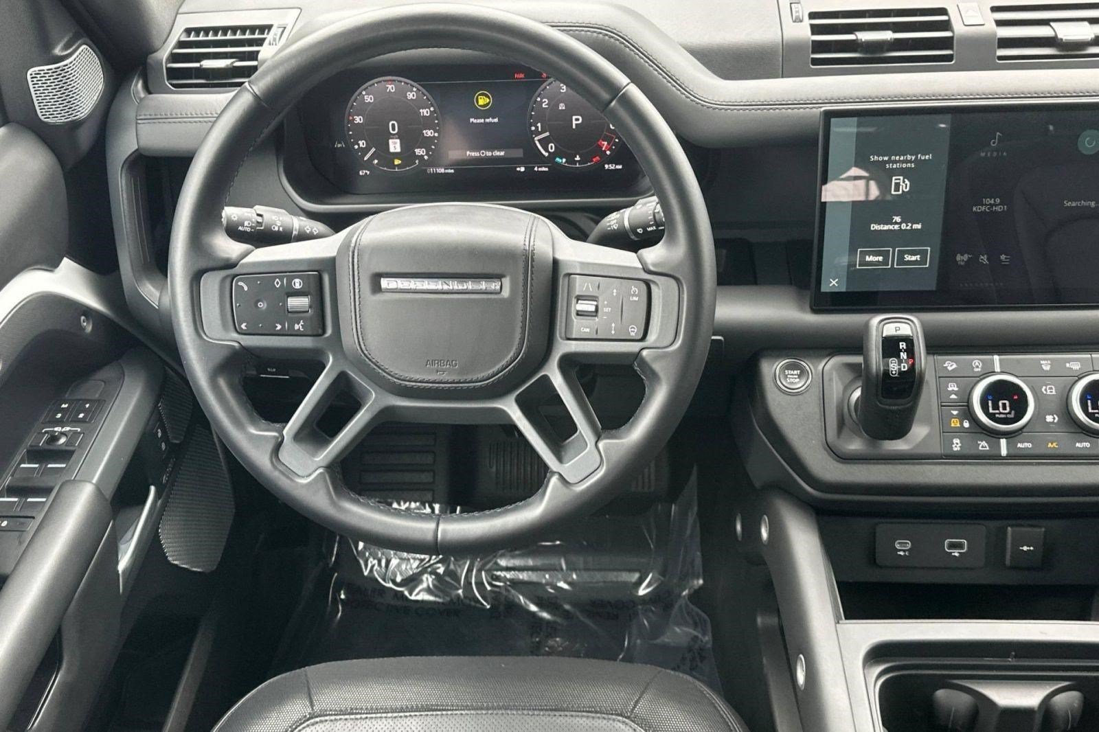 Certified 2024 Land Rover Defender 130 X-Dynamic SE AWD/4WD image 14