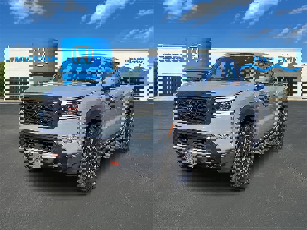 Used 2024 Nissan Frontier Pro-X w/ Pro Convenience Package