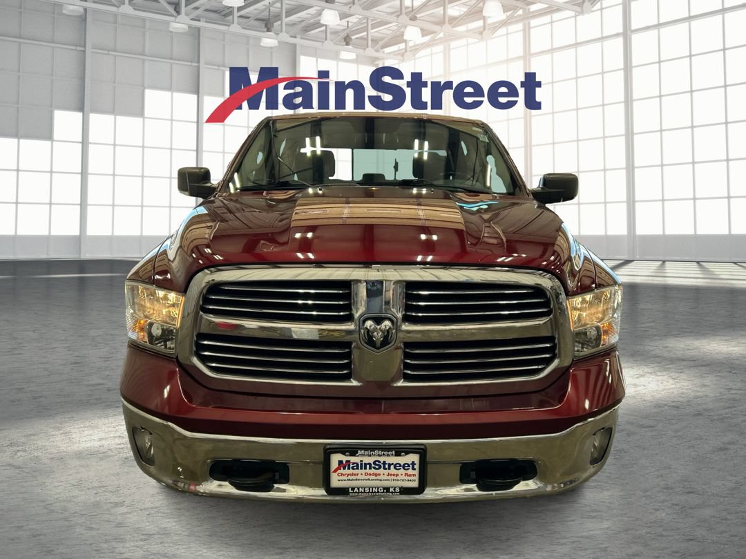 Used 2019 RAM 1500 Classic SLT w/ SLT Plus D←cor Group AWD/4WD image 8